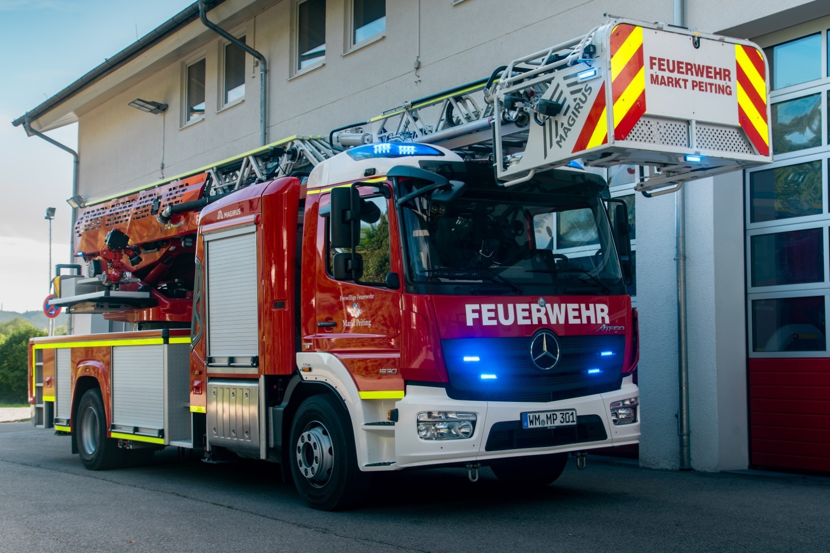 Feuerwehrfahrzeug 30/1
